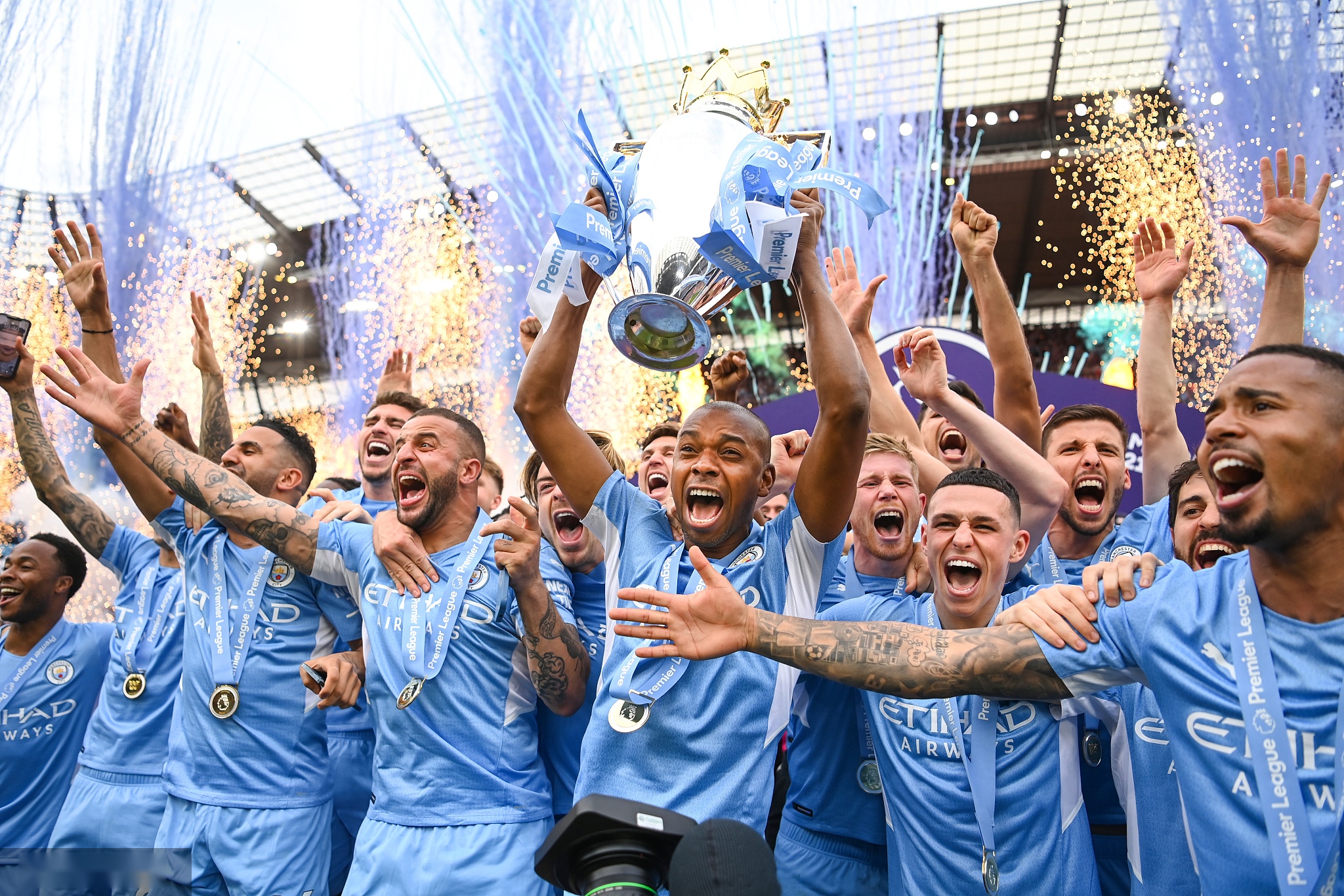 支持人员与 支持人员与